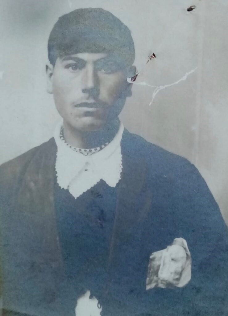 christos-hadjikyriakou-kotsinis-in-his-youth